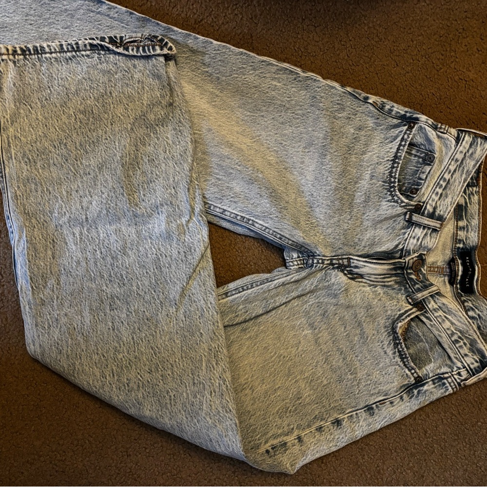 Aeropostale Light Blue Relaxed Jeans